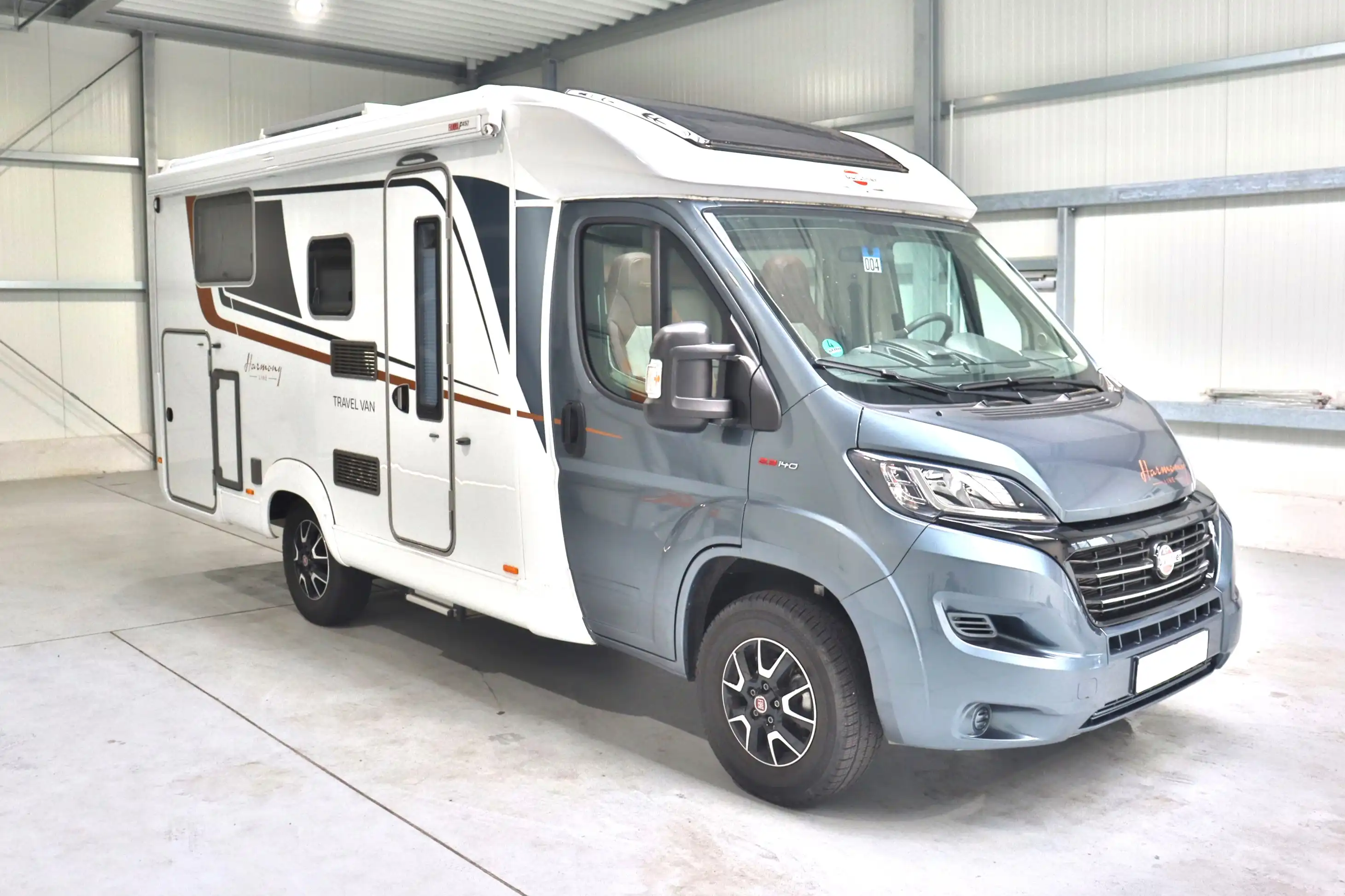 BUERSTNER Travel Van 620 G Harmony Line